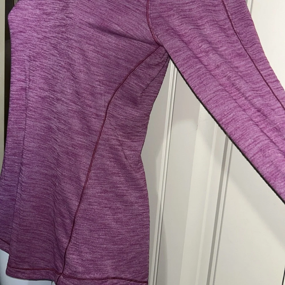 EUC Lululemon 5 Mile Long Sleeve